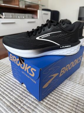 Brooks Launch 12 - Women Size 6.5